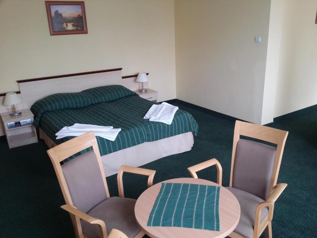 Hotel Wodnik Слок Екстер'єр фото