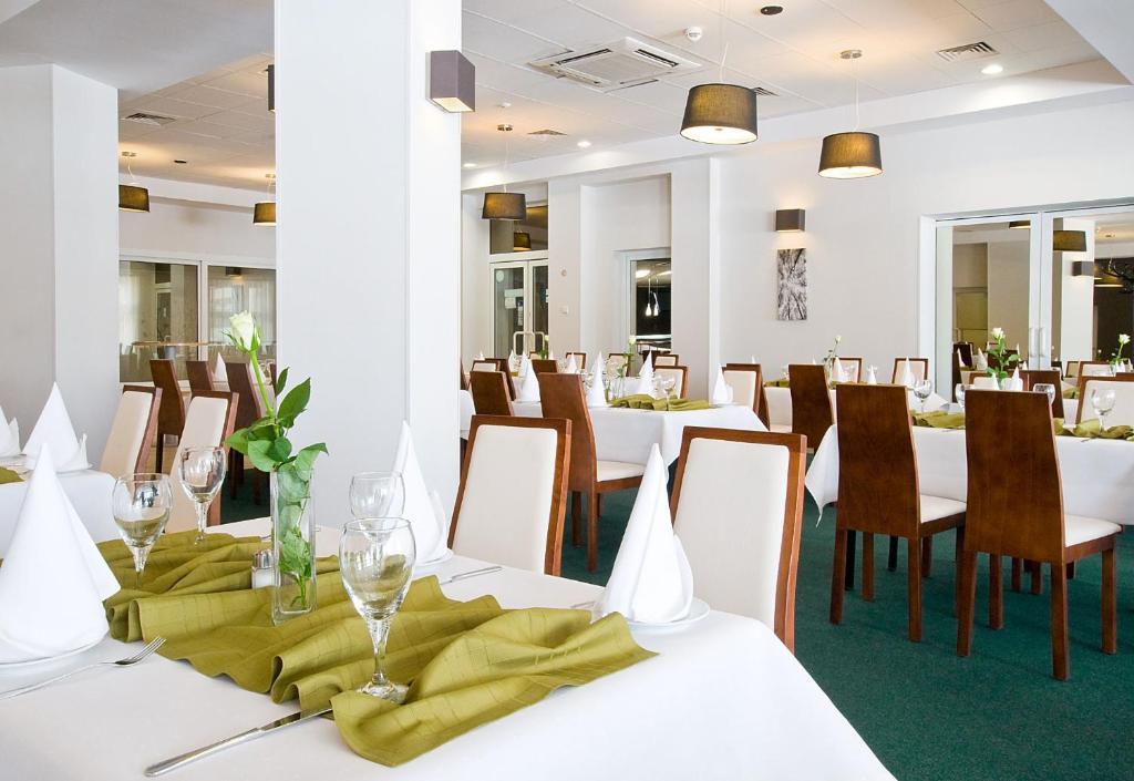 Hotel Wodnik Слок Екстер'єр фото